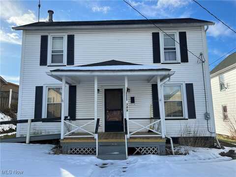 389 E Martin Street, East Palestine, OH 44413