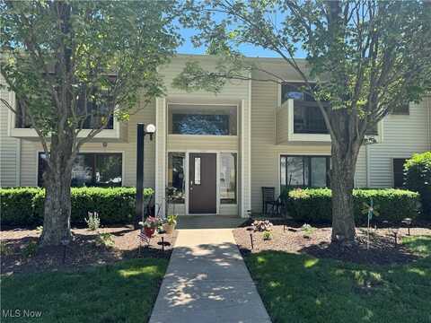 2995 N Bay Drive, Westlake, OH 44145