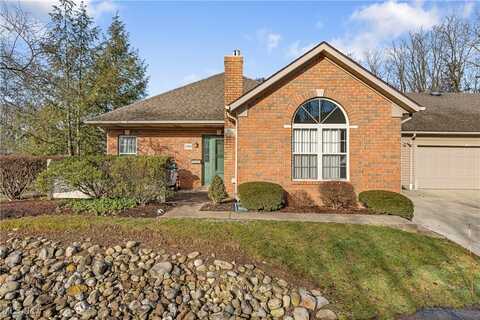 7780 Brittanny Drive NE, North Canton, OH 44720