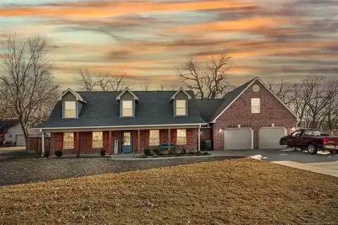 10072 E 470 Road, Claremore, OK 74017