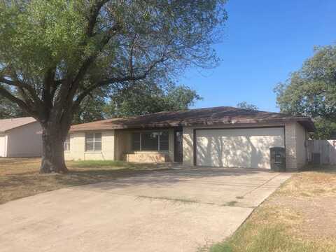 535 N 4th St, Uvalde, TX 78801
