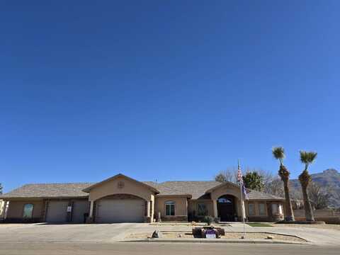 2247 Casa Bonita LN, Alamogordo, NM 88310