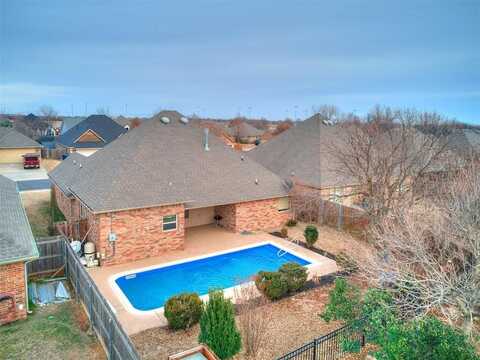 12213 Heathfield Lane, Oklahoma City, OK 73173