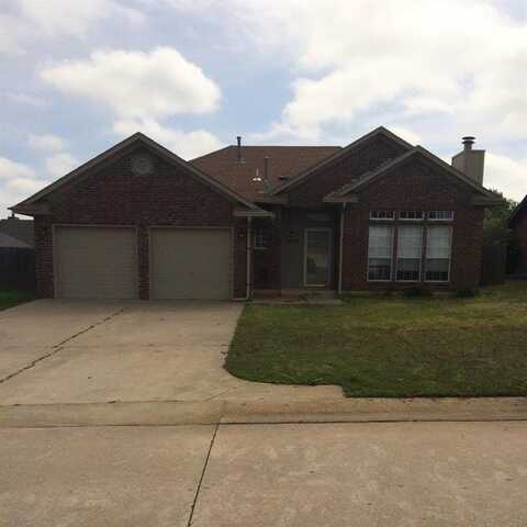 1820 Overland Trail, Choctaw, OK 73020