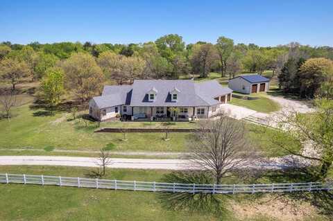 777 Hog Town Road, Collinsville, TX 76233
