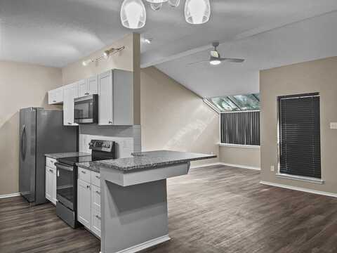 9600 Royal Lane, Dallas, TX 75243