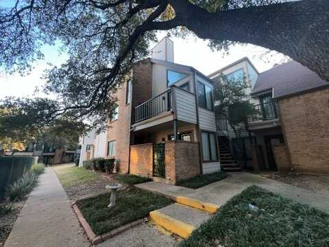 2311 Balsam Drive, Arlington, TX 76006