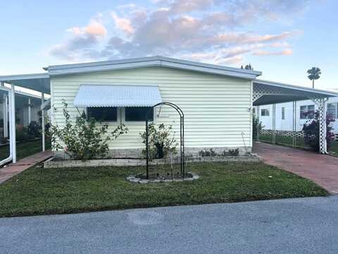 5846 Clubhouse Dr, New Port Richey, FL 34653