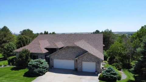 720 Valley View, Ogallala, NE 69153