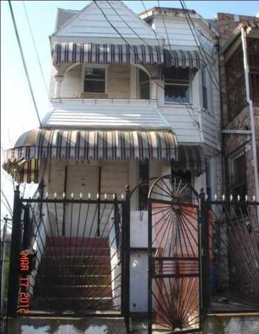 658 E. 156th. St., Bronx, NY 10455