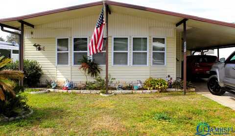 3201 Blue Lagoon Dr, Zephyrhills, FL 33541