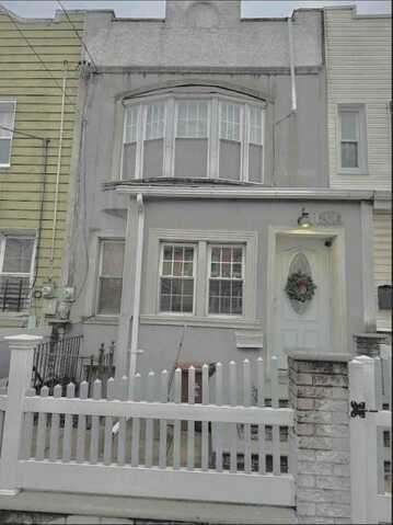 94-16 FORBELL ST., OZONE PARK, NY 11416