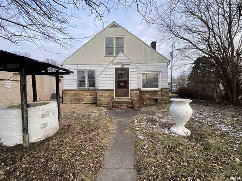 1045 S 5TH Avenue, Canton, IL 61520