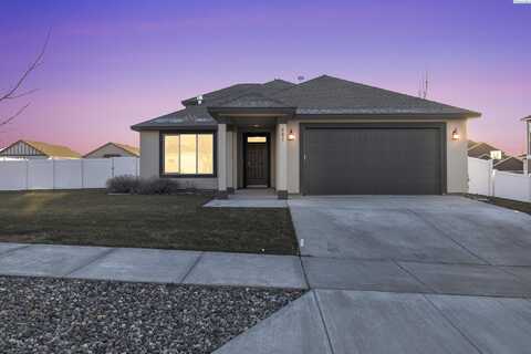 4677 Highview St, Richland, WA 99352
