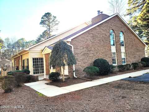 9265 Us 15-501 Highway, Pinehurst, NC 28374