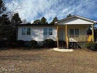 167 Woodlawn Street, West End, NC 27376