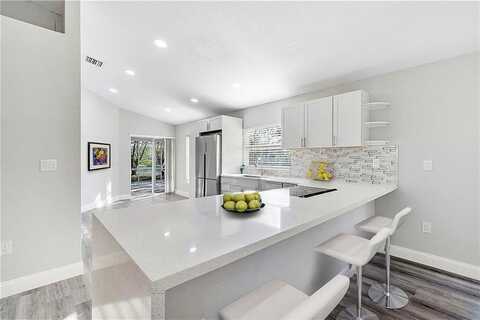 6051 NW 44th Ln, Coconut Creek, FL 33073