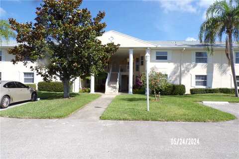 458 Grove Isle Circle, Vero Beach, FL 32962