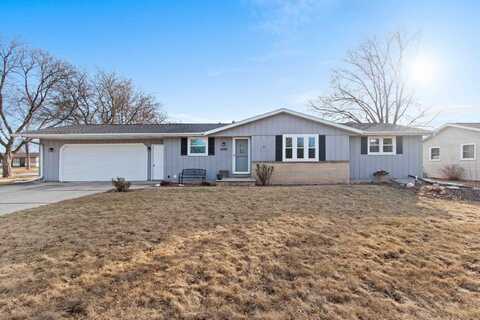 2492 ROBINSON Avenue, GREEN BAY, WI 54311