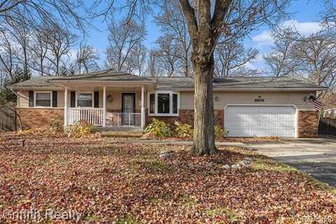 3306 HOPE LAKE Drive, Brighton, MI 48114