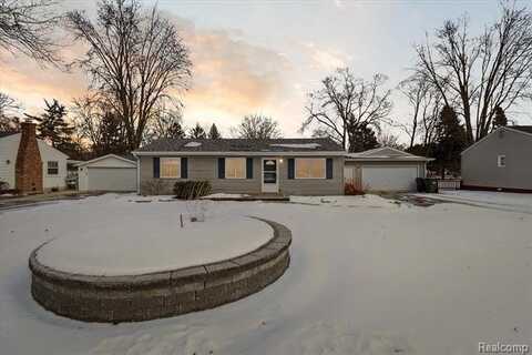 50770 Gravel Ridge, Shelby, MI 48317