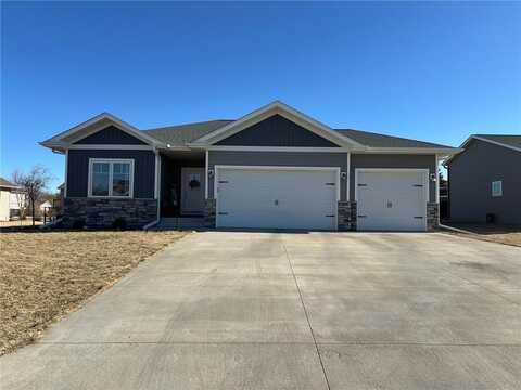 2144 Harbour Oak Drive SE, Owatonna, MN 55060