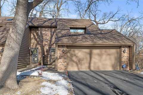 11200 36th Place N, Plymouth, MN 55441