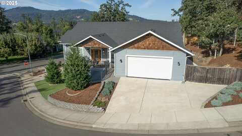 3306 RIVER HEIGHTS DR, Springfield, OR 97477