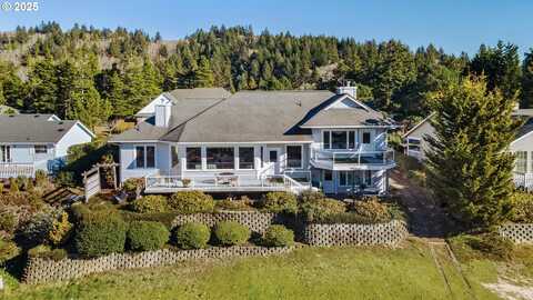 32 OCEAN DUNES DR, Florence, OR 97439