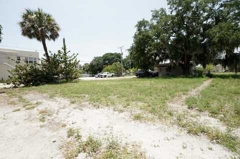 110 N 12th N Street, Fort Pierce, FL 34950