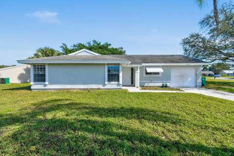 749 SW Longleaf Place, Port Saint Lucie, FL 34953