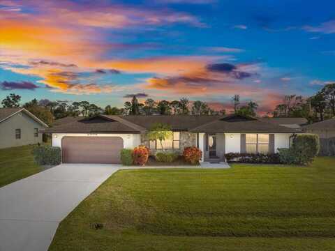 5504 Paleo Pines Circle, Fort Pierce, FL 34951