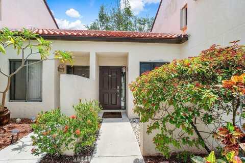 17 Via De Casas Sur, Boynton Beach, FL 33426