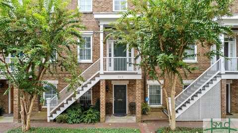 313 W Taylor Street, Savannah, GA 31401