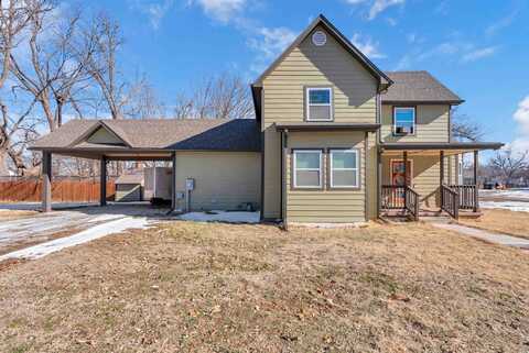 230 W 11th St, Newton, KS 67114