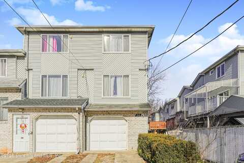 34 Stern Court, Staten Island, NY 10308