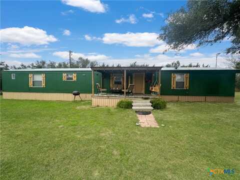 495 County Road 131, Hallettsville, TX 77964