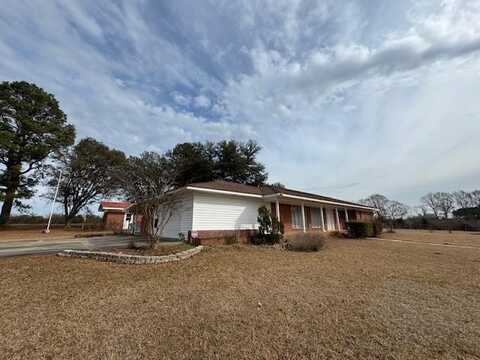 221 Enon Sartinville Rd, Jayess, MS 39641