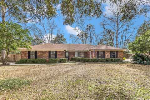 2304 Tour Eiffel Drive, Tallahassee, FL 32308