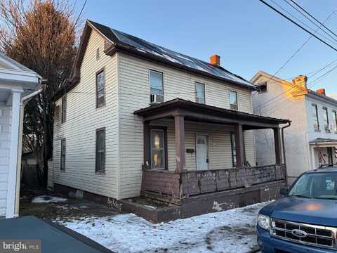 130 PENNSYLVANIA AVENUE, MARTINSBURG, WV 25401