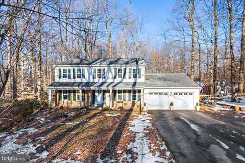 6096 ARRINGTON DRIVE, FAIRFAX STATION, VA 22039