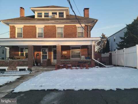 118 N BERKS STREET, BOYERTOWN, PA 19512