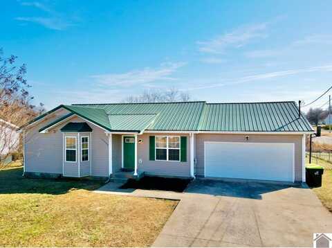 242 Golden Pond Ave, Oak Grove, KY 42262