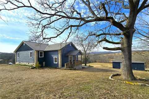 2380 Highway 143, Berryville, AR 72616