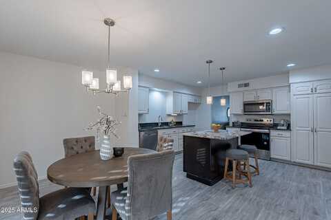 4914 E LAKE POINT Circle, Phoenix, AZ 85044