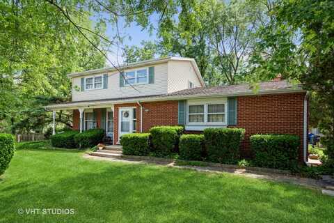 1601 Indian Hill Drive, Roselle, IL 60172