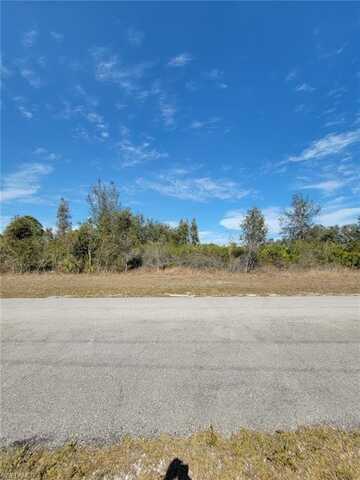 3104 57th, LEHIGH ACRES, FL 33971