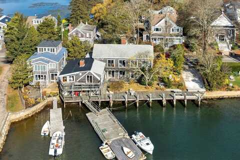 46 Millfield Street, Woods Hole, MA 02543