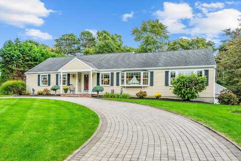 27 Stafford Circle, Dennis Port, MA 02639