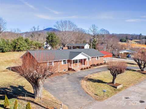 9 Link Street, Burnsville, NC 28714